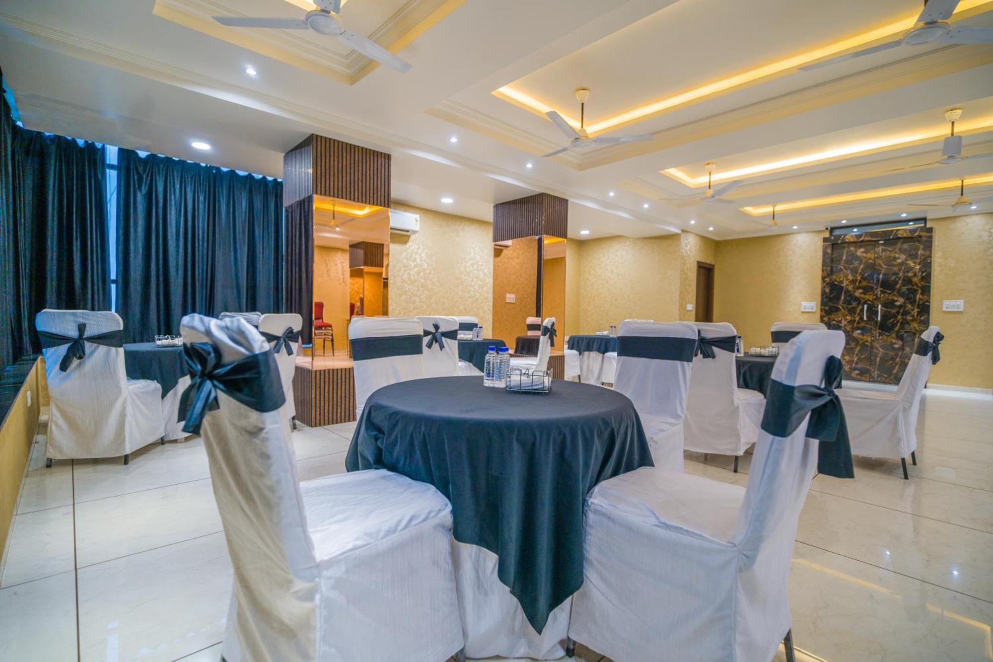 Hotel Kanha Shree By Cosmos Green Indore Exterior foto