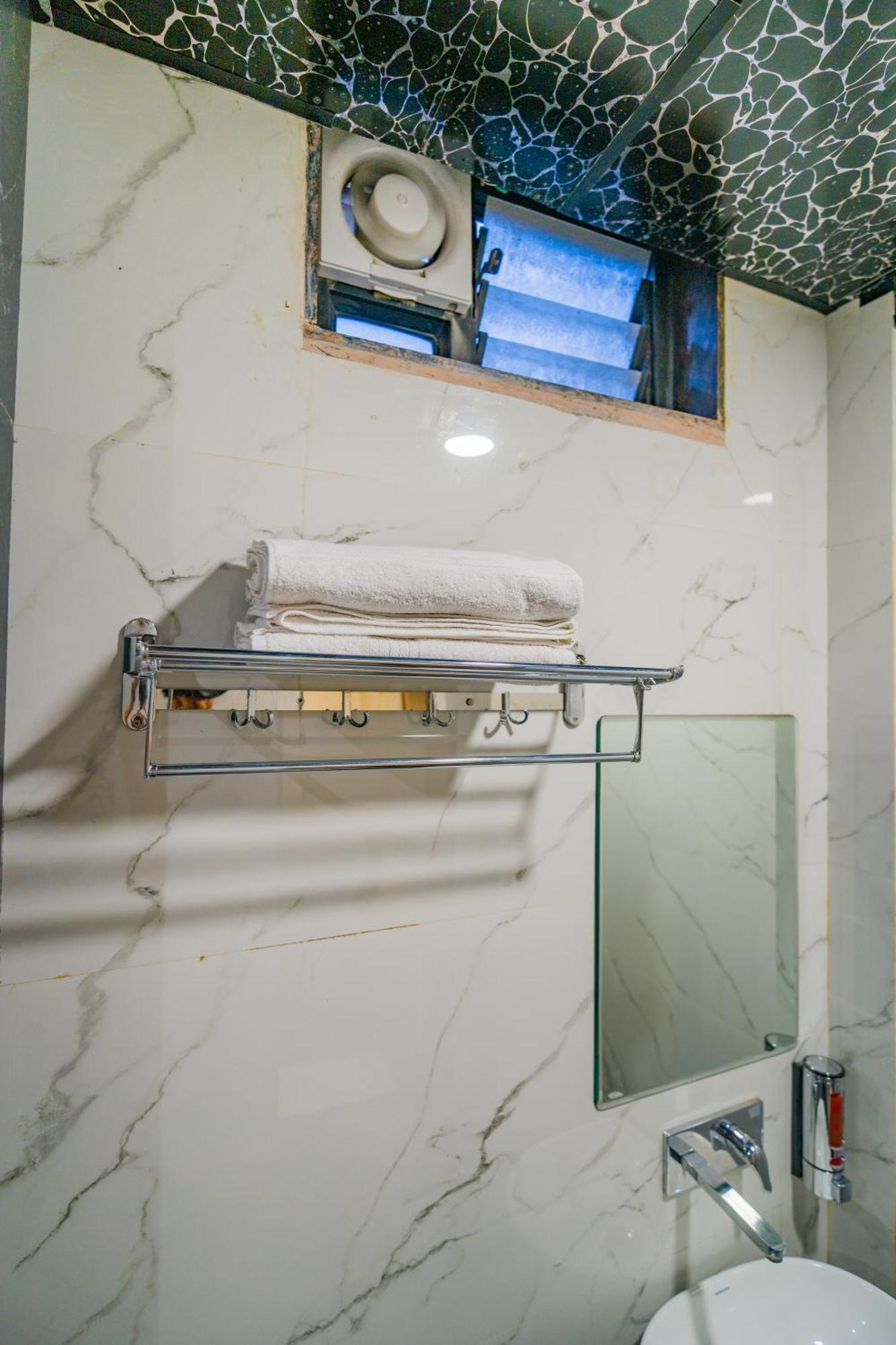 Hotel Kanha Shree By Cosmos Green Indore Habitación foto